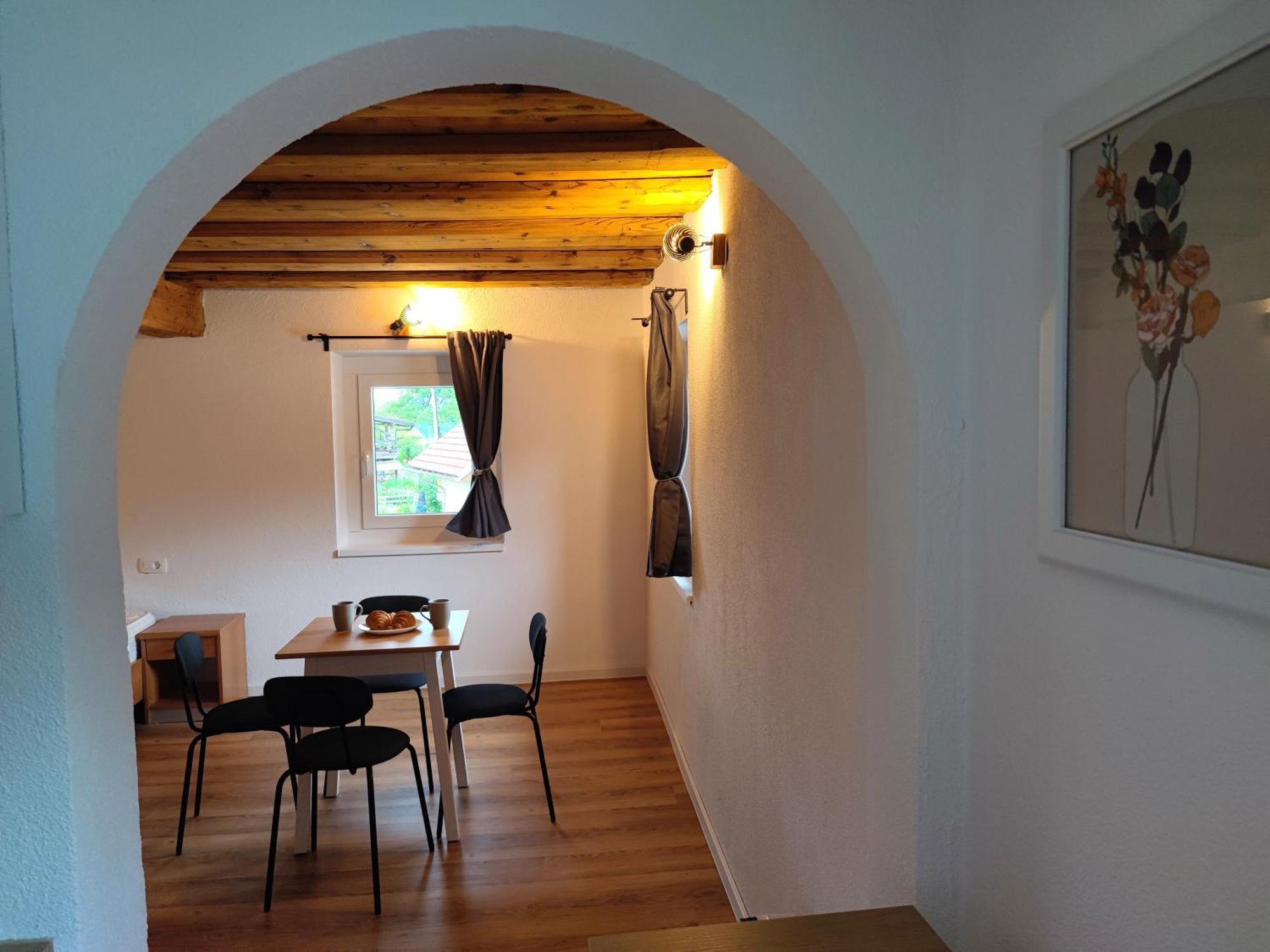Slovenian House Mira Zgornje Gorje Екстериор снимка
